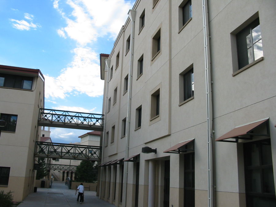科罗拉多大学科罗拉多泉分校图集3